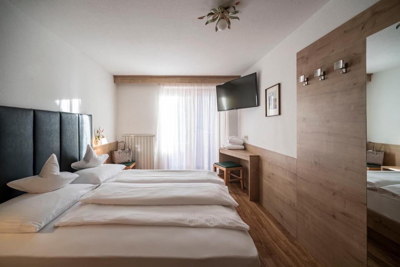 Hotel Plan Murin La Valle Ngoại thất bức ảnh