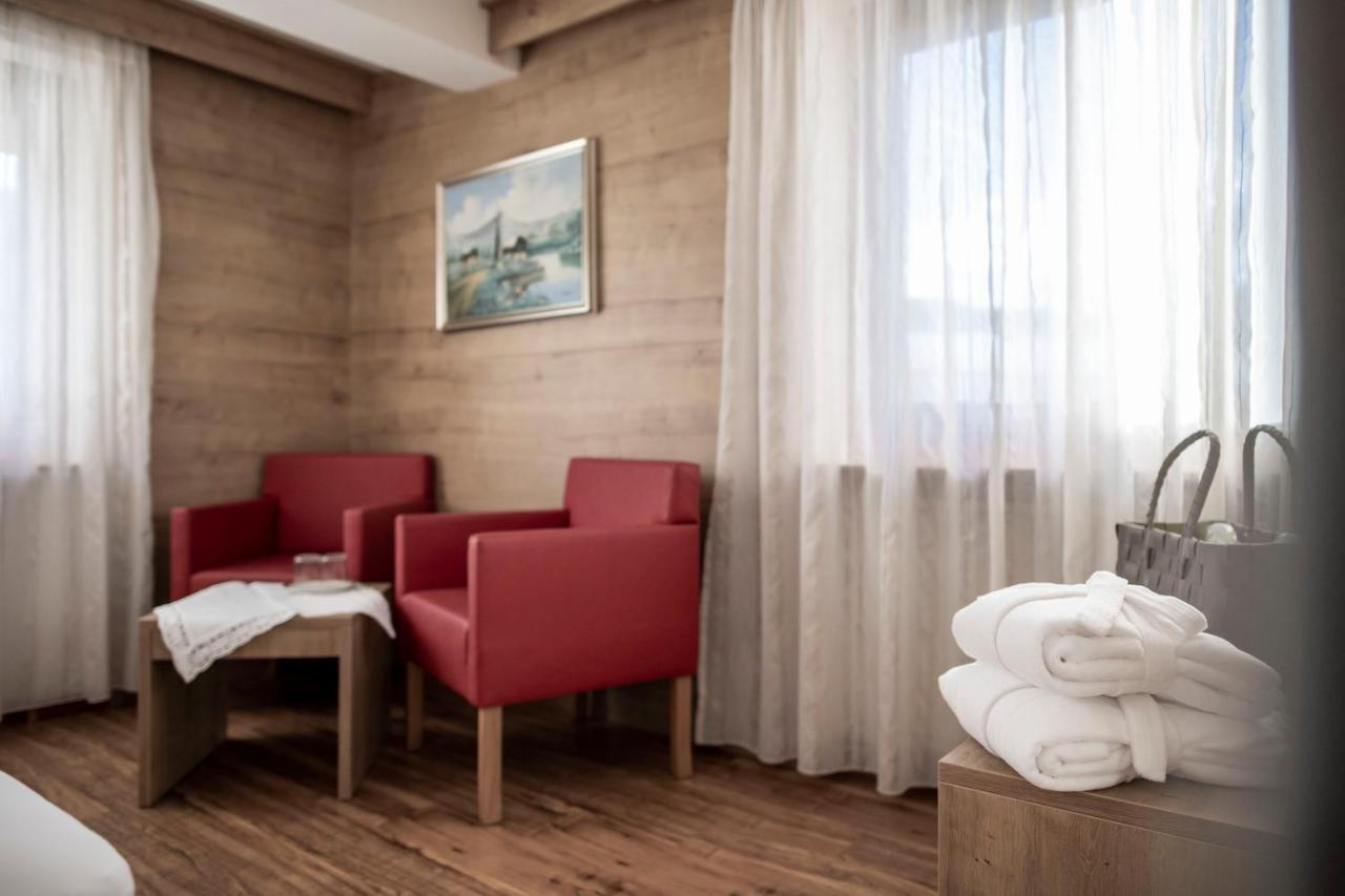 Hotel Plan Murin La Valle Ngoại thất bức ảnh